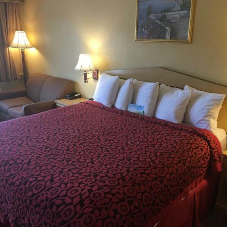 Days Inn By Wyndham Yazoo City Dış mekan fotoğraf