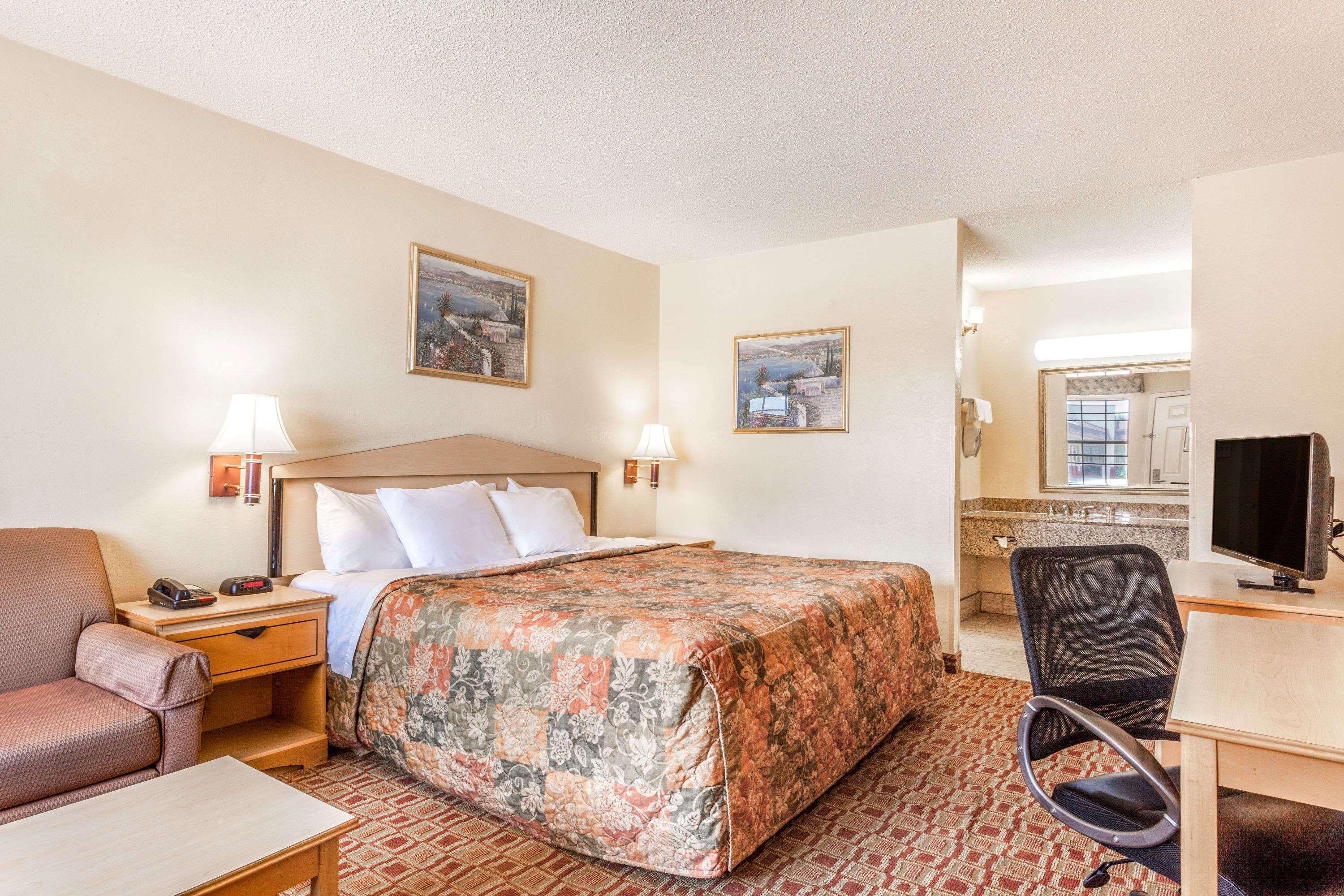 Days Inn By Wyndham Yazoo City Dış mekan fotoğraf