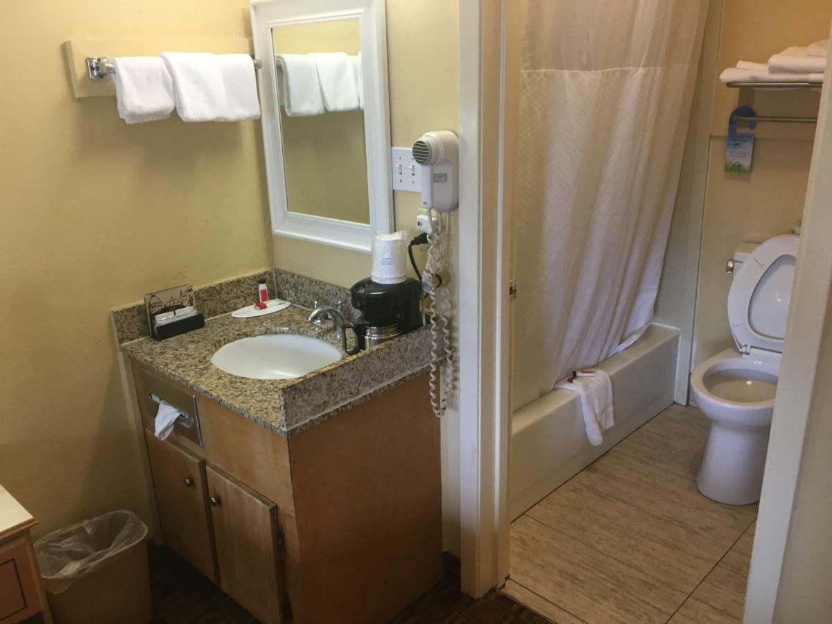Days Inn By Wyndham Yazoo City Dış mekan fotoğraf